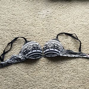 VS PINK push up bra